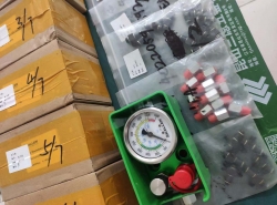 上海氮气弹簧管路配件